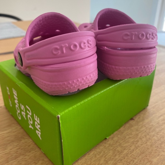 Toddler Crocs - Taffy Pink - Picture 2 of 5
